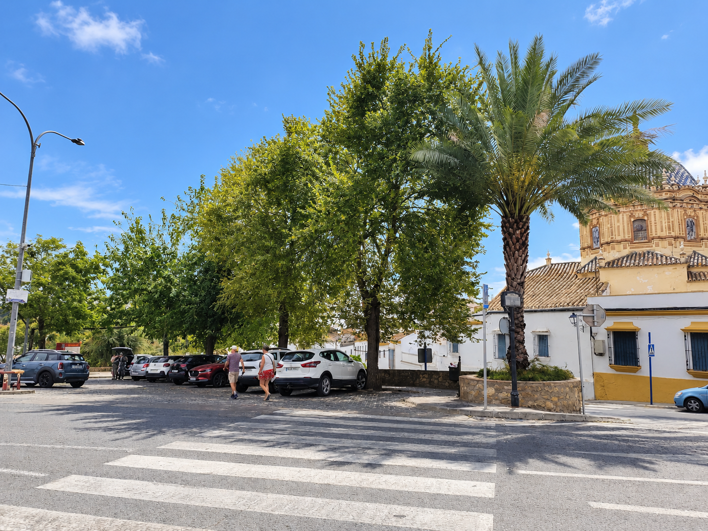 Donde aparcar en Carmona, la Puerta de Sevilla es una buena opción